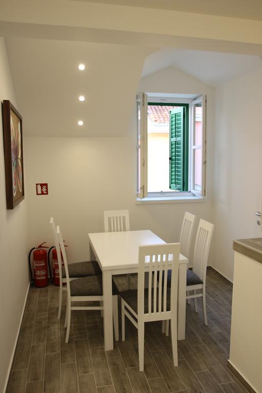 Centar Vodice Apartmani Екстериор снимка