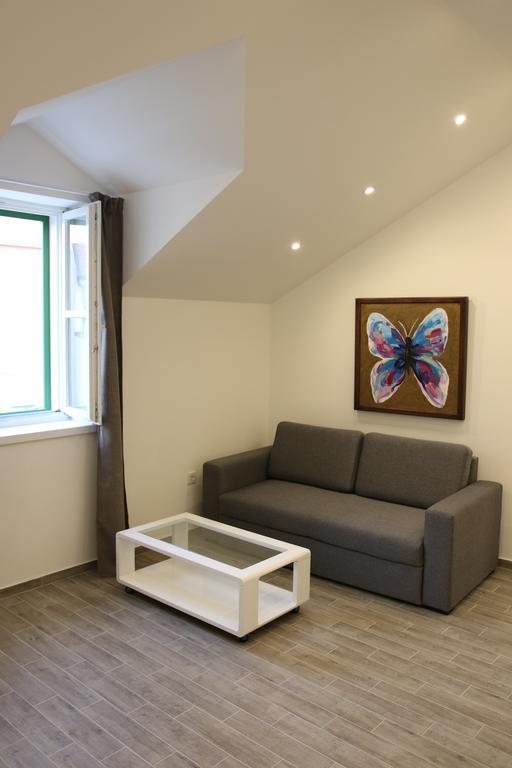 Centar Vodice Apartmani Стая снимка