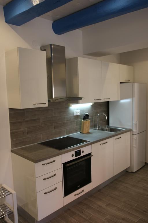 Centar Vodice Apartmani Стая снимка