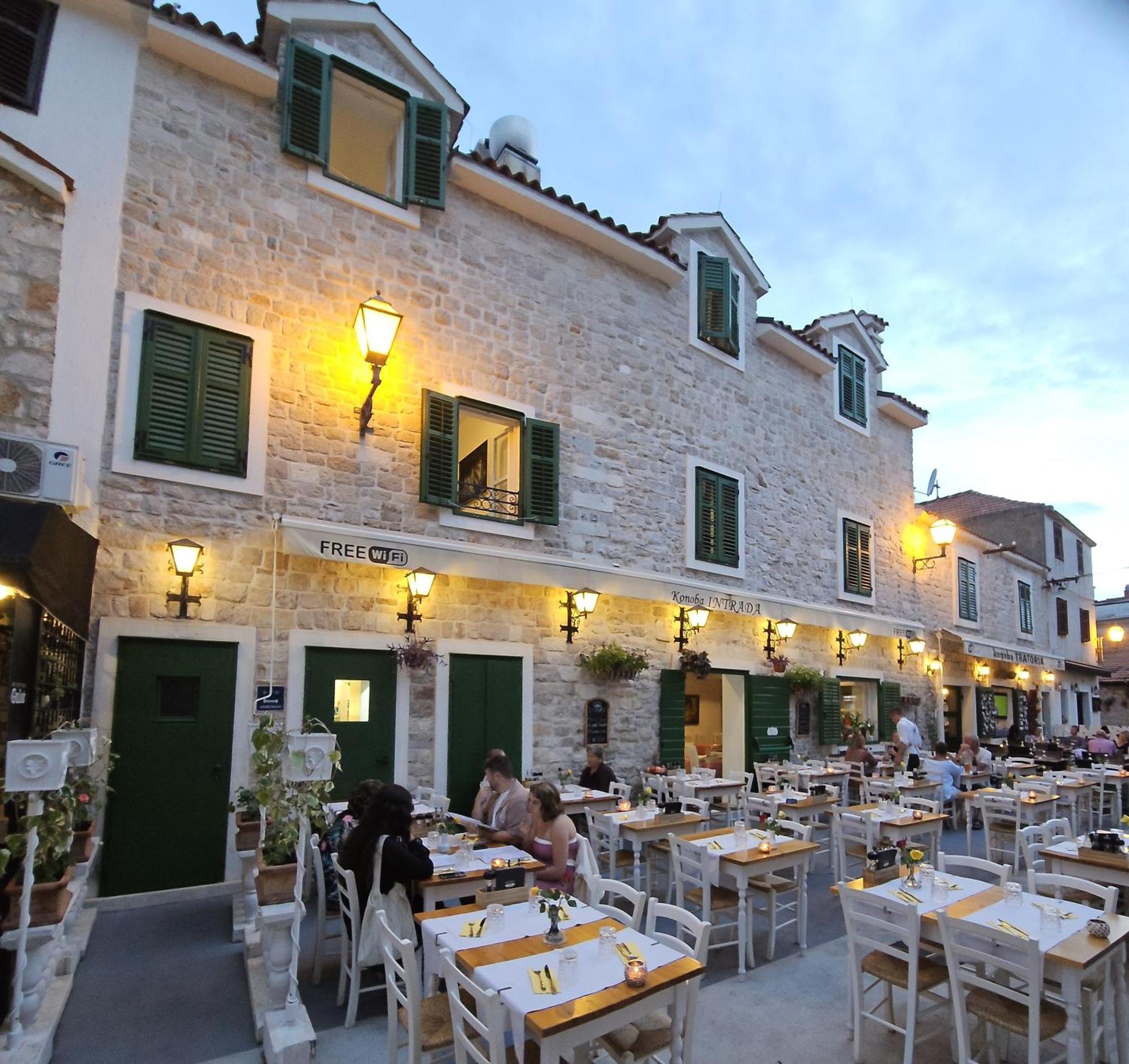 Centar Vodice Apartmani Екстериор снимка