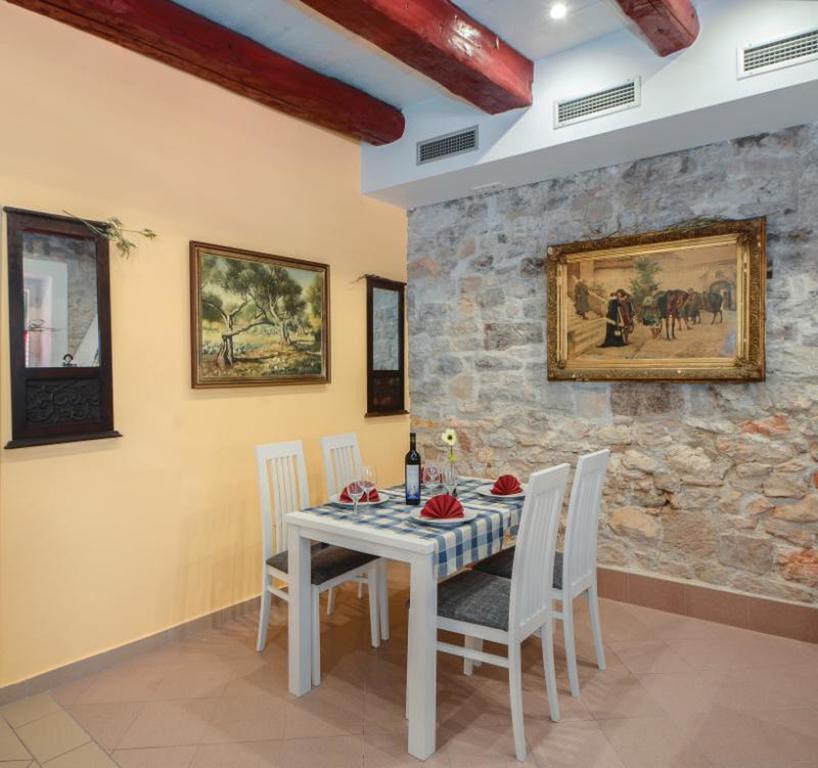 Centar Vodice Apartmani Екстериор снимка