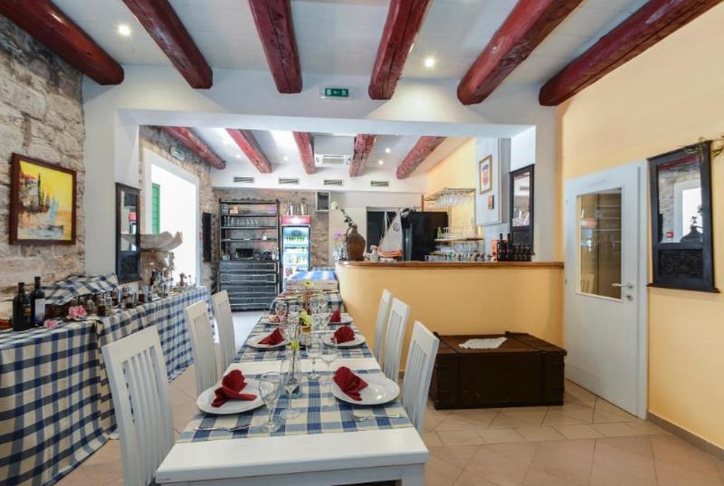 Centar Vodice Apartmani Екстериор снимка