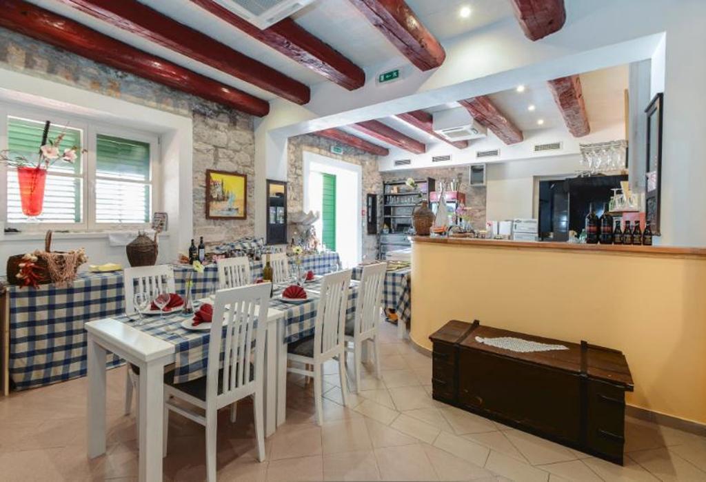 Centar Vodice Apartmani Екстериор снимка
